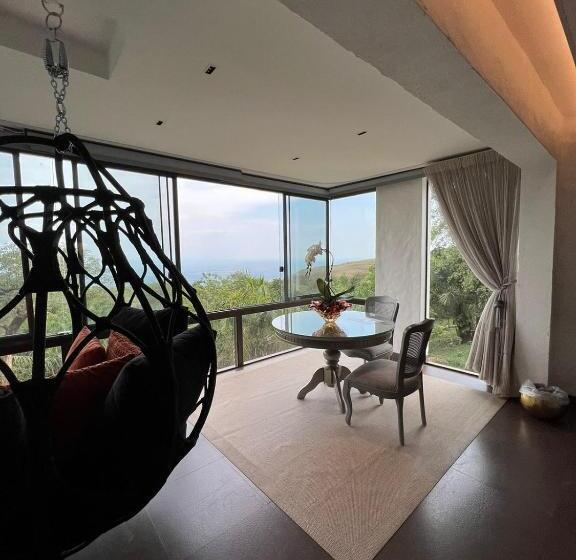 Deluxe Suite King Bed, Atmã Pousada
