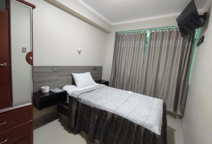 اتاق استاندارد یک نفره, Hostal El Reflejante