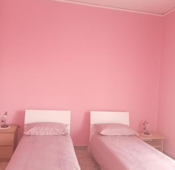 اتاق استاندارد یک نفره, B&b   Antonietta & Friends