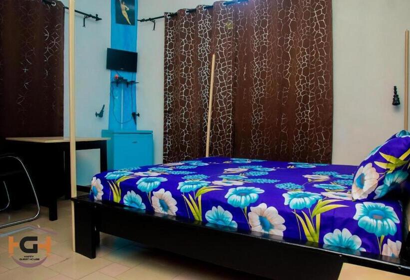 اتاق استاندارد سه تخته با بالکن, Happy Guest House   Hgh