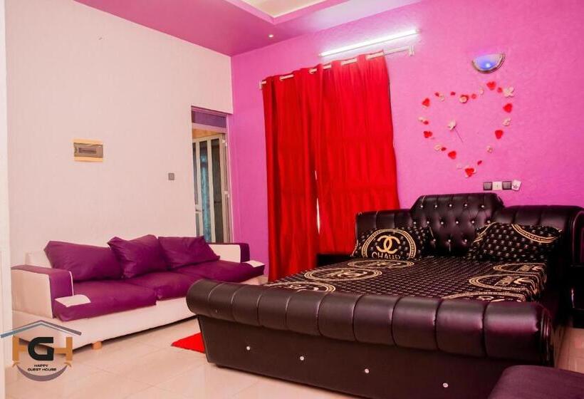 استودیو استاندارد با بالکن, Happy Guest House   Hgh