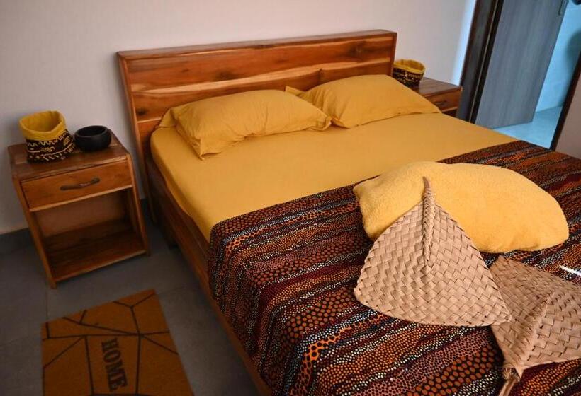 اتاق استاندارد, Les Amazones Rouges Maison Moderne Et Chaleureuse
