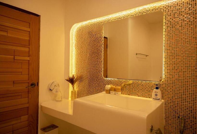 ویلای یک اتاق خوابه با استخر شنا, Kamari Cafe&resort Kohlarn คามารีคาเฟ่แอนด์รีสอร์ทเกาะล้าน