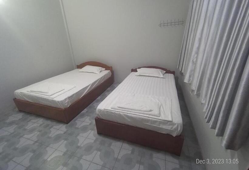 اتاق استاندارد, Rhythm Bollywood Guesthouse