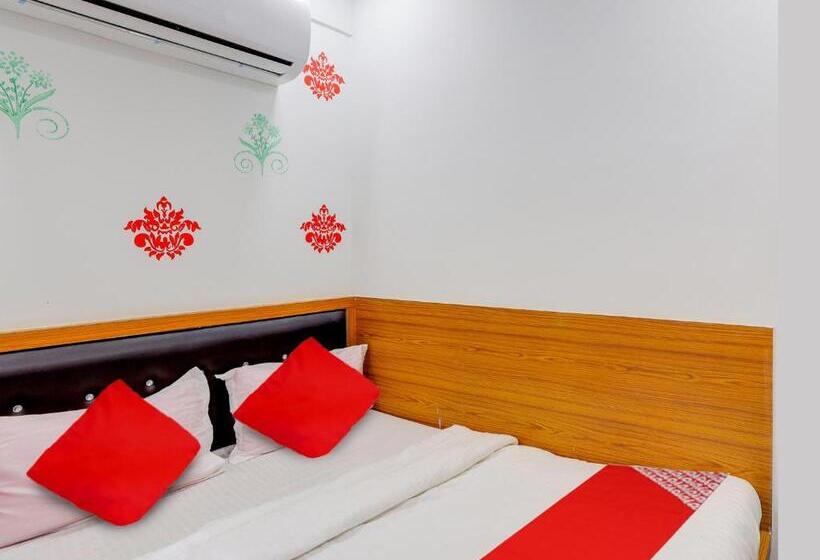 اتاق کلاسیک سه تخته, Oyo Hotel Green City
