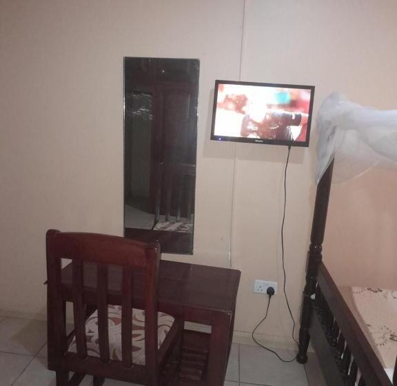 اتاق استاندارد, Primerose Hotel Mubende