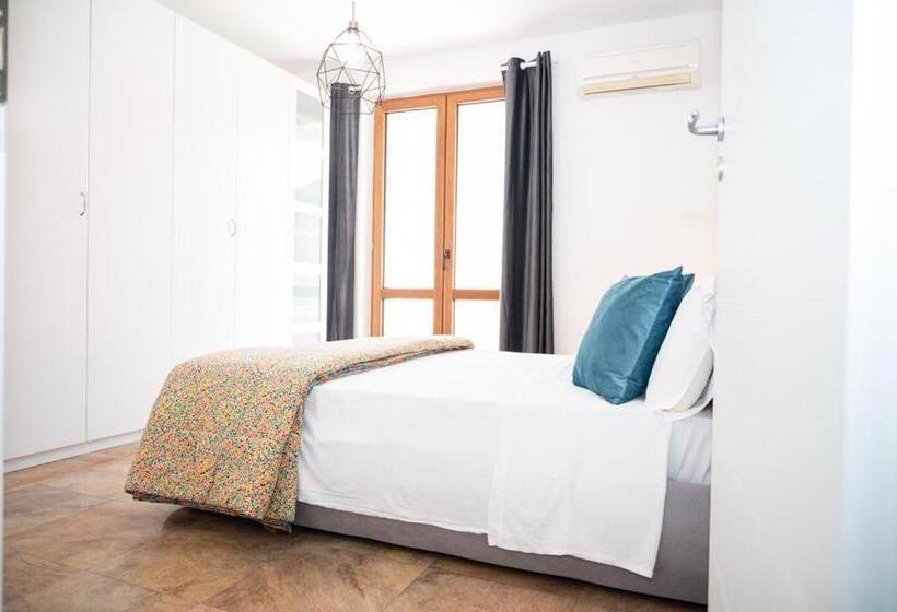 اتاق خانوادگی, Room 500