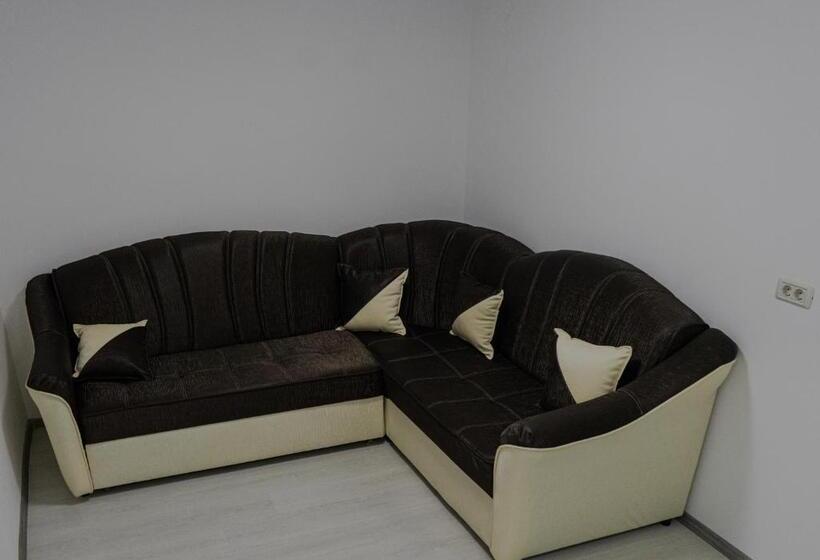 آپارتمان 1 خوابه, Casa Calin