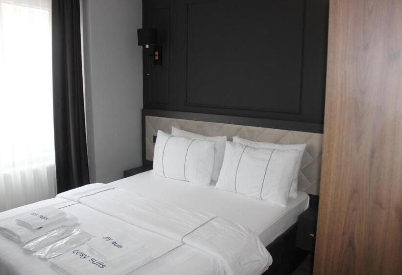 سوییت سوپریور, Cosy Suite