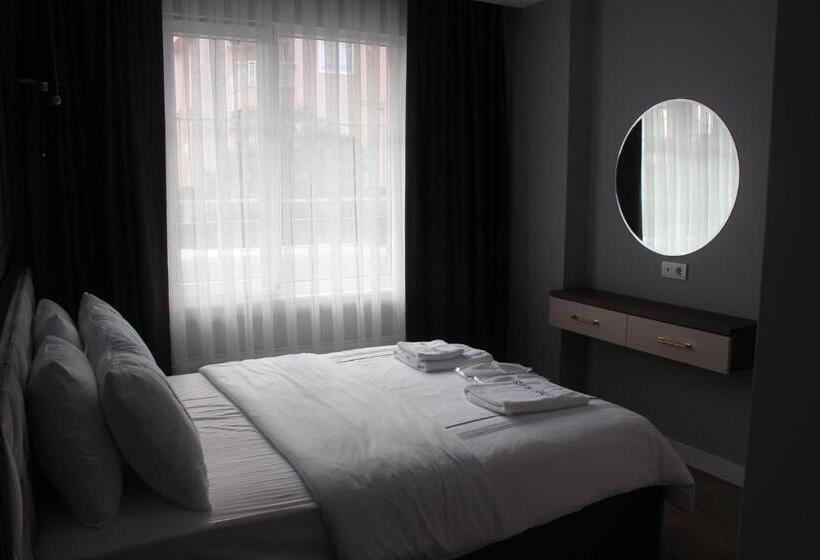 سوییت خانوادگی, Cosy Suite