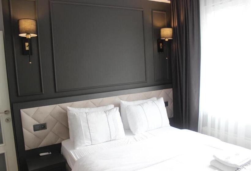 سوییت خانوادگی, Cosy Suite