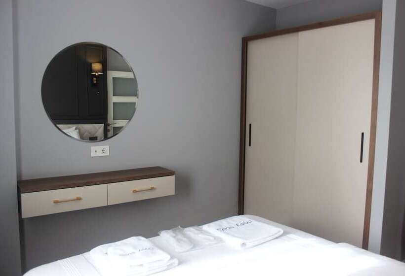 سوییت, Cosy Suite