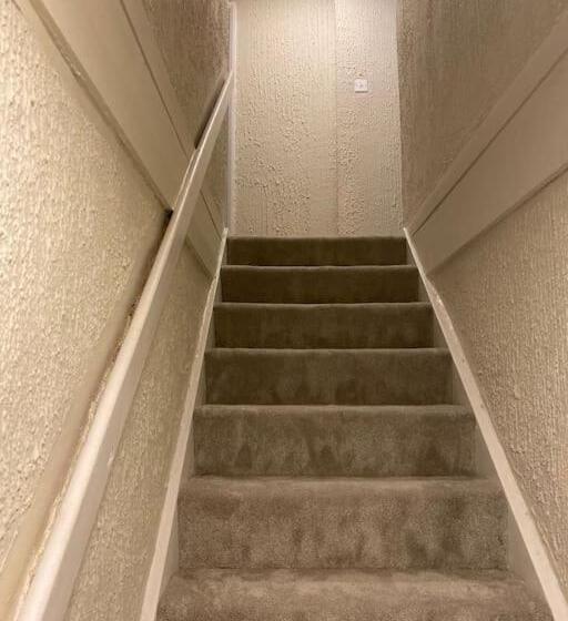 اتاق استاندارد یک نفره, Dorcas Lodge   Lovely House With High Speed Wifi And Free Parking