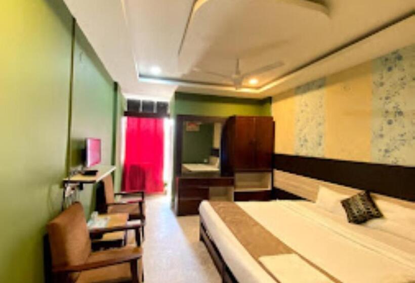 اتاق استاندارد با تخت بزرگ, East Inn Dimapur