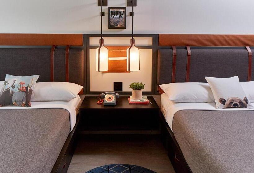 اتاق استاندارد با چشم‌انداز شهر, Moxy Miami Wynwood