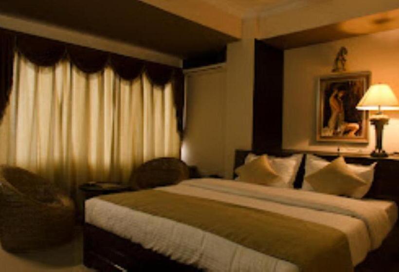 اتاق لوکس با تخت بزرگ, Seb Tower, Dimapur