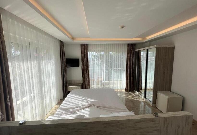 اتاق استاندارد با چشم‌انداز دریا, Nar Twinn Otel