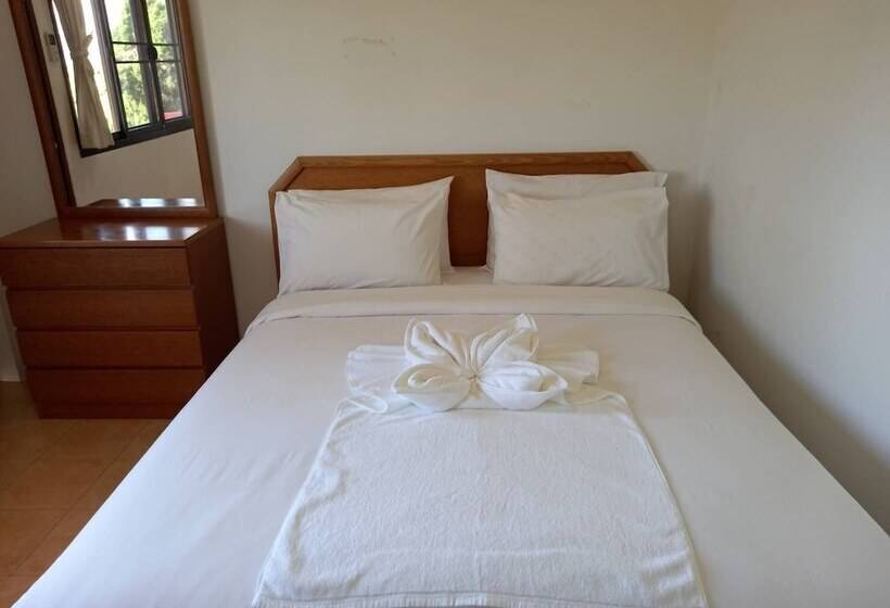 Deluxe Room Mountain View, Phuphamok Valley Resort