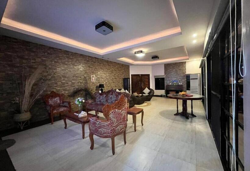 ویلای استاندارد با چشم‌انداز باغ, Cd Natureview