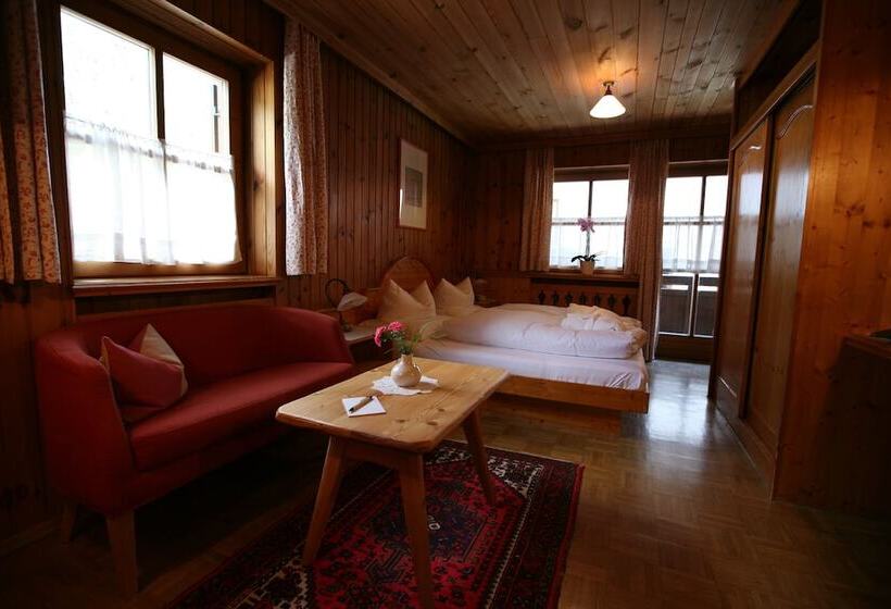 اتاق استاندارد, Bio Hotel Saladina