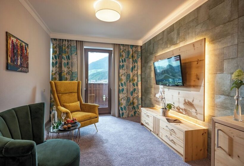 سوییت جونیور, Waldfriede   Der Logenplatz Im Zillertal