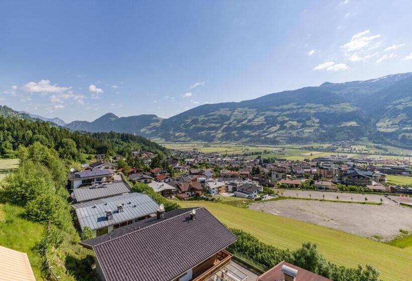 اتاق سوپریور, Waldfriede   Der Logenplatz Im Zillertal