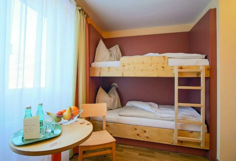 اتاق پنج‌تخته استاندارد, Jufa Hotel Planneralm
