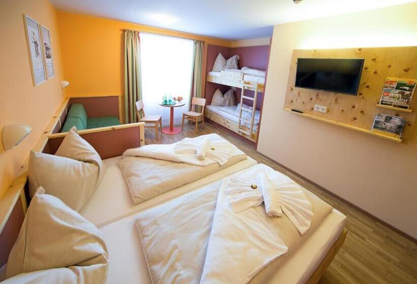 اتاق پنج‌تخته استاندارد, Jufa Hotel Planneralm