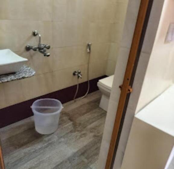 اتاق استاندارد, Swimming Pool Hotel Corel Suites Puri Official