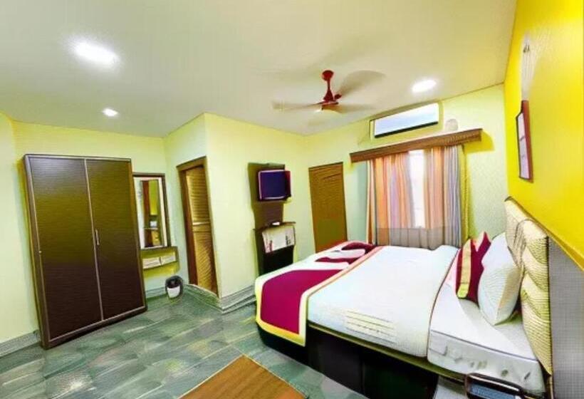 اتاق استاندارد, Swimming Pool Hotel Corel Suites Puri Official