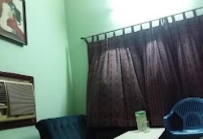 اتاق استاندارد, Solan Rourkela