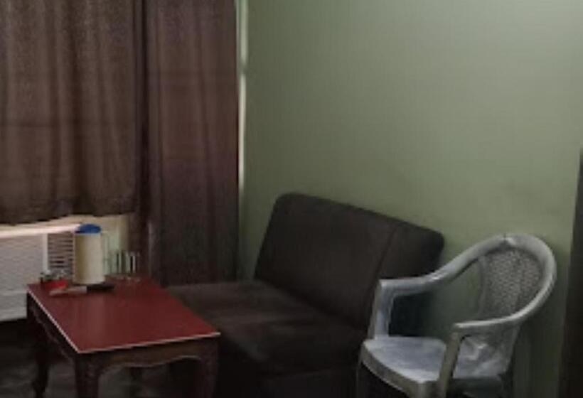 اتاق استاندارد, Solan Rourkela