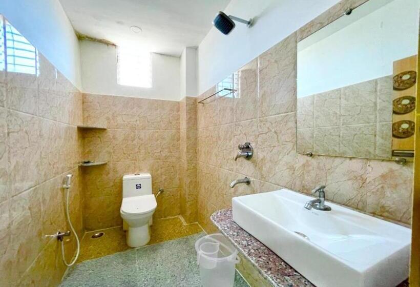اتاق خانوادگی, Swimming Pool Hotel Corel Suites Puri Official