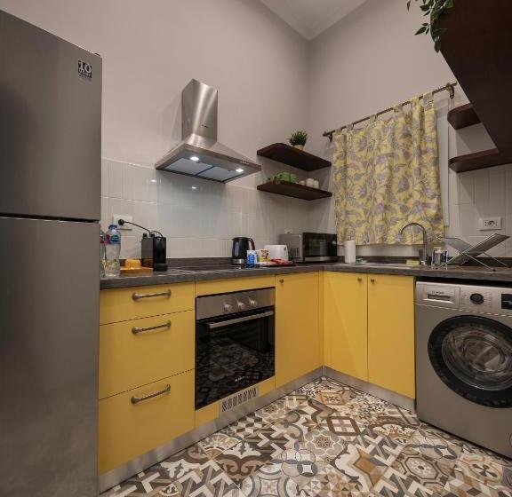 آپارتمان 1 خوابه با بالکن, Boutique Residence Layal Lemon Spaces Downtown