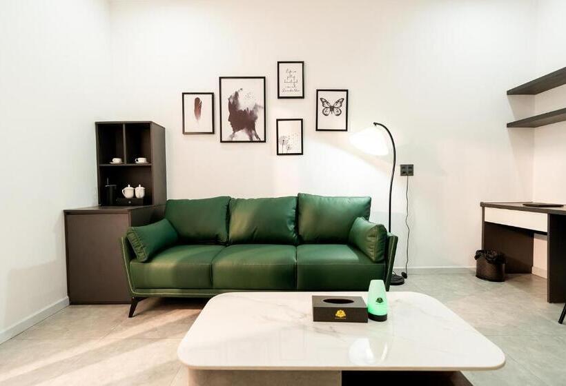 اتاق استاندارد با تخت بزرگ, Heddin Homestay