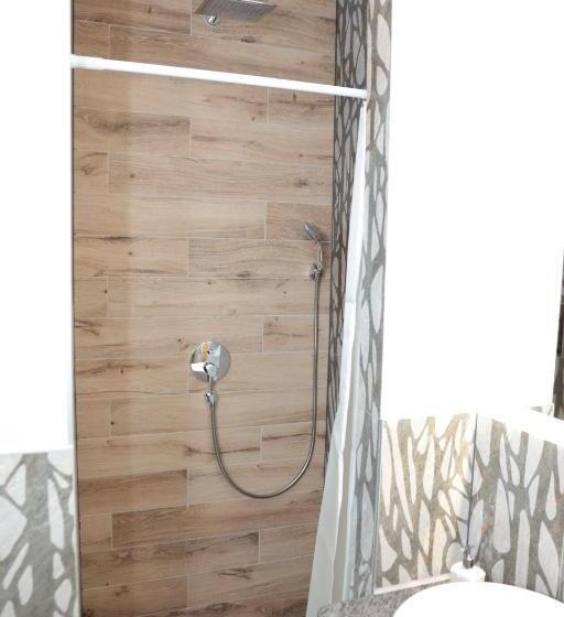 اتاق استاندارد, Swiss Apartmani