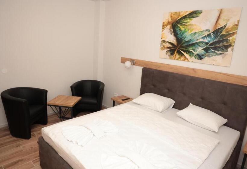 اتاق استاندارد, Swiss Apartmani
