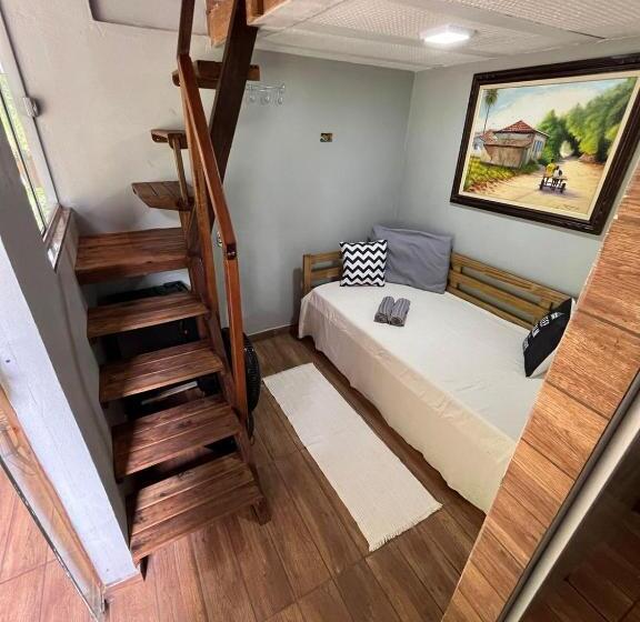 استودیو خانوادگی, Hostel Sossego Do Garças