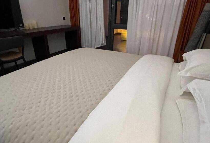 اتاق استاندارد با تخت دو نفره بزرگ, Phoenix Best River View B&b