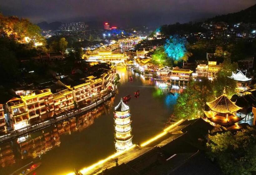 اتاق استاندارد با تخت دو نفره بزرگ, Phoenix Best River View B&b