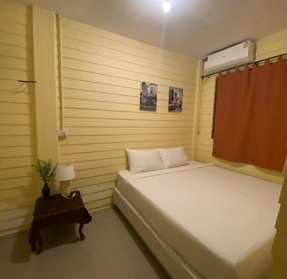 اتاق استاندارد, Back Home Bangkok