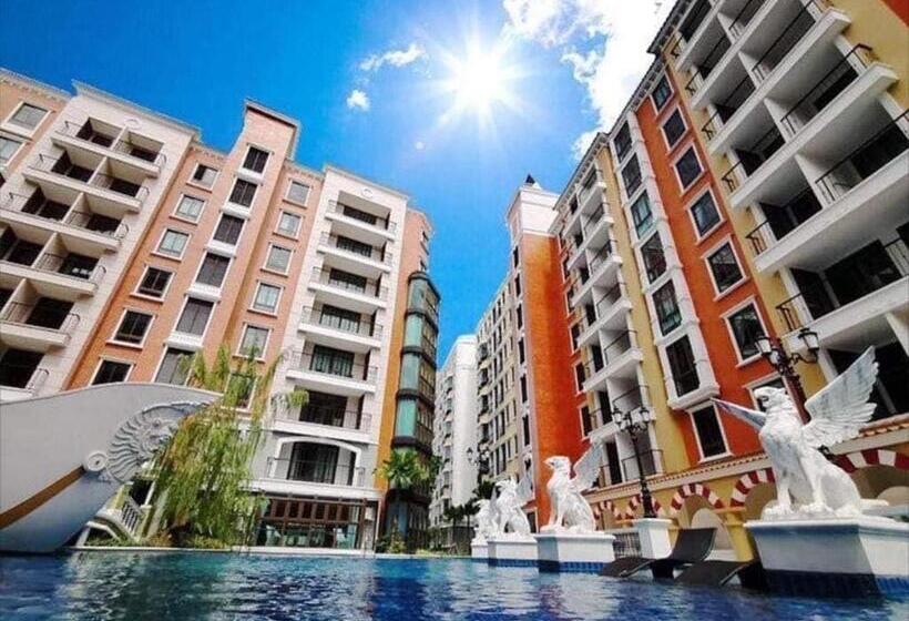 سوییت با چشم‌انداز استخر, Espana Condo Jomtien Pool Access By Aey