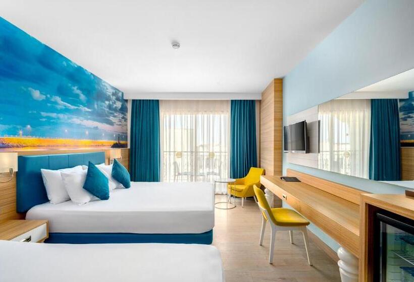 اتاق استاندارد سه نفره, Sun Heaven Family & Spa