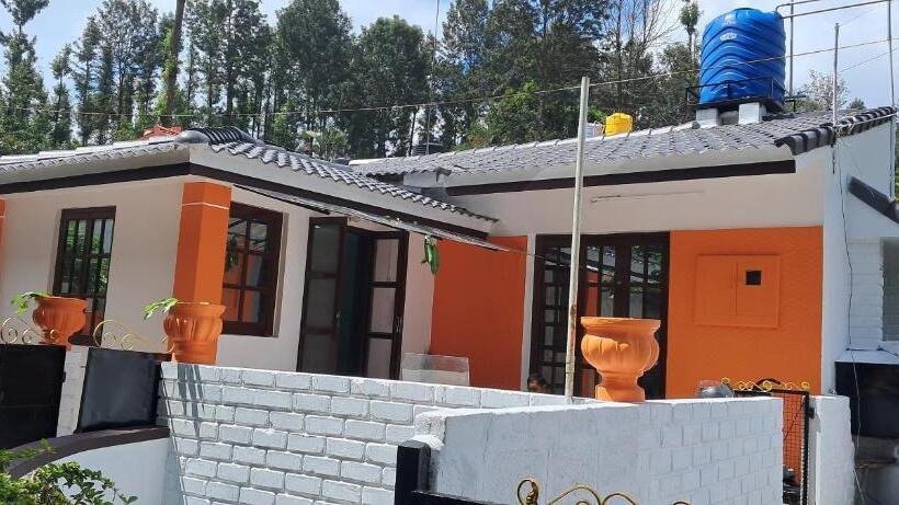 اتاق استاندارد, Jayam Home Stay