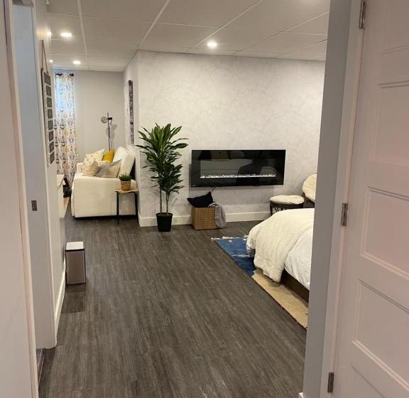 سوییت, Suite Au Centre De L’estrie