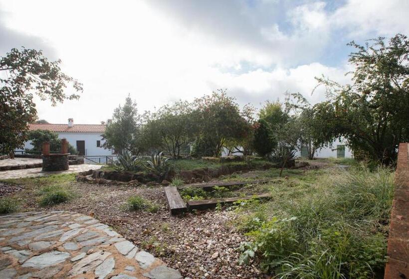 اتاق خانوادگی, Alojamiento El Monasterio