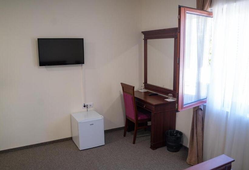 اتاق استاندارد, Motel Zeta Lux