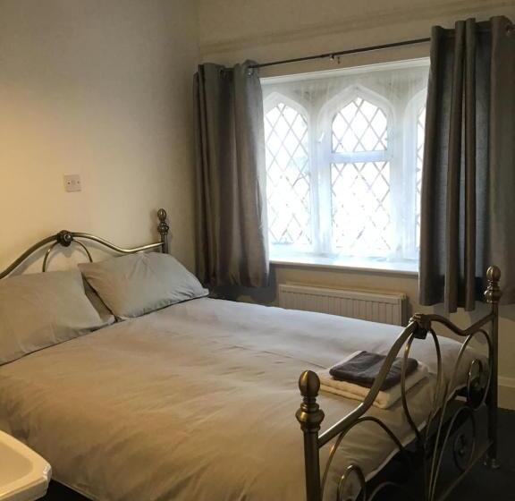 اتاق استاندارد, The New Juniper Berry Pub & Guest Rooms