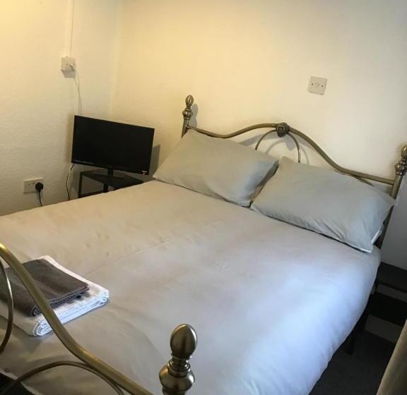 اتاق استاندارد, The New Juniper Berry Pub & Guest Rooms