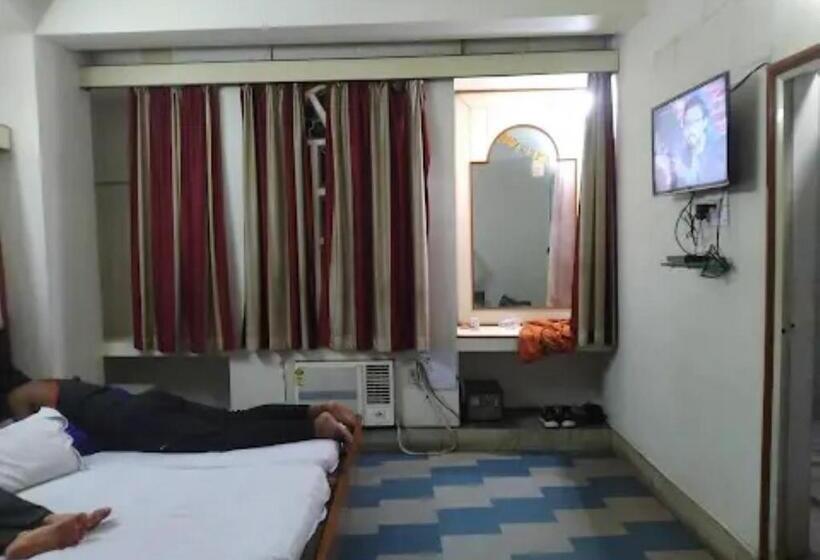 اتاق لوکس, Chanderlok Odisha